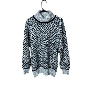 Vintage Liz Claiborne Collection Turtleneck Sweater Women's‎ Size L.